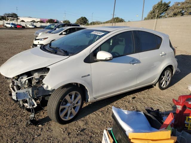  TOYOTA PRIUS 2015 White