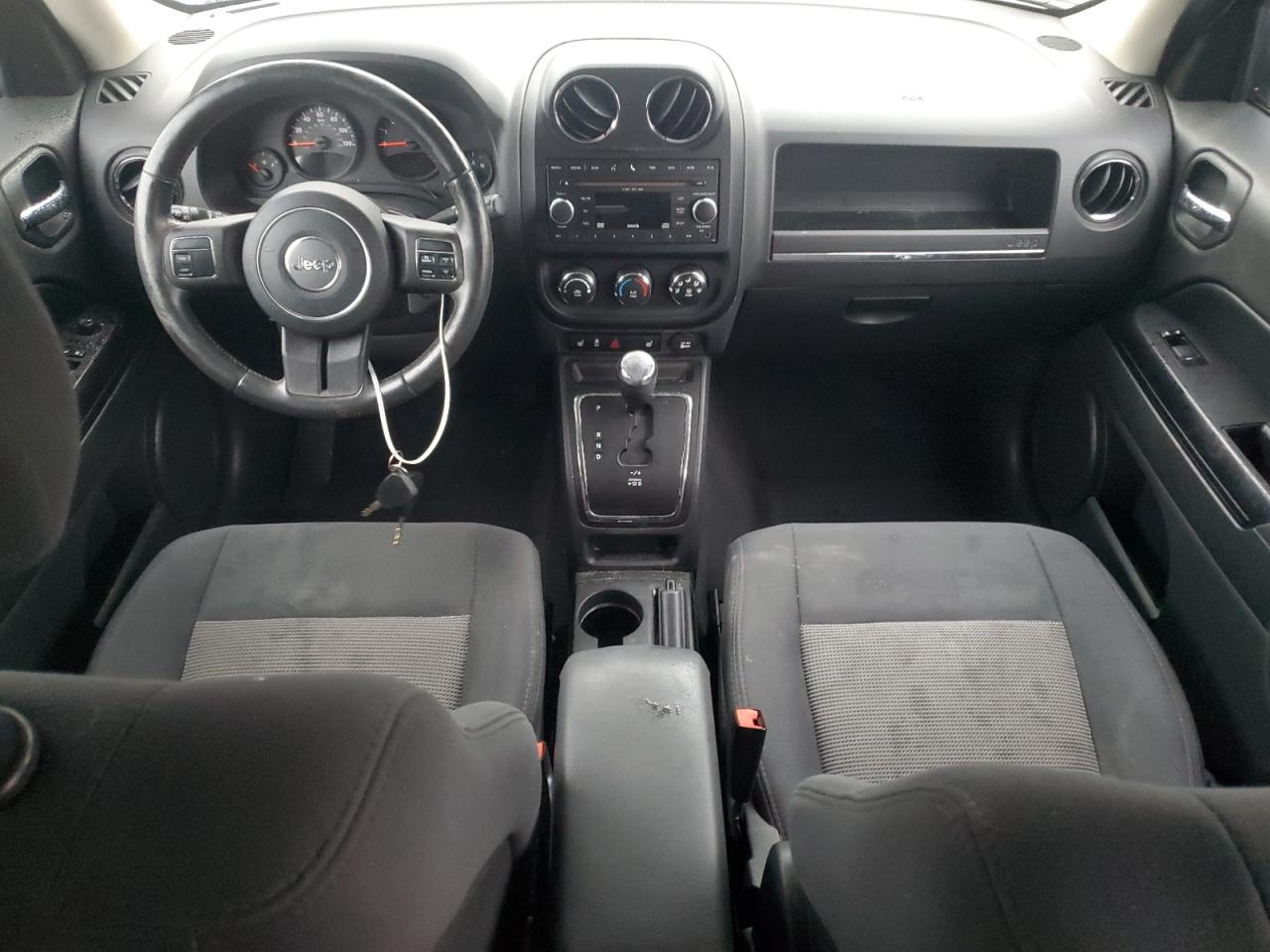 2011 Jeep Liberty (Patriot) - Image 8