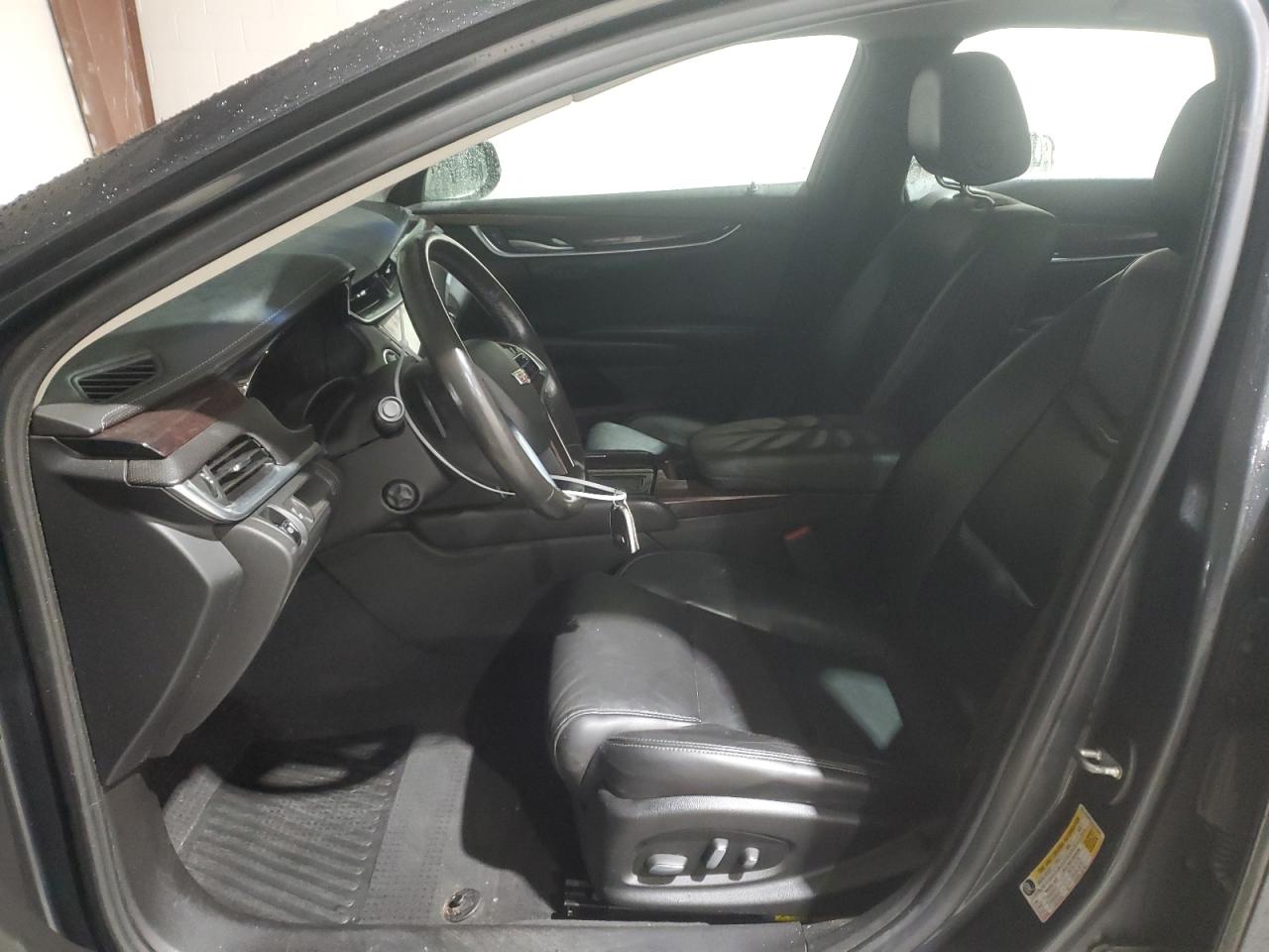 2016 Cadillac XTS - Image 7