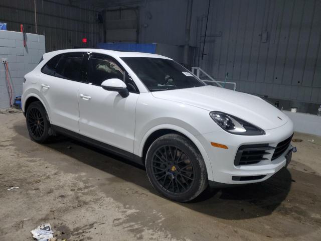  PORSCHE CAYENNE 2022 Белы