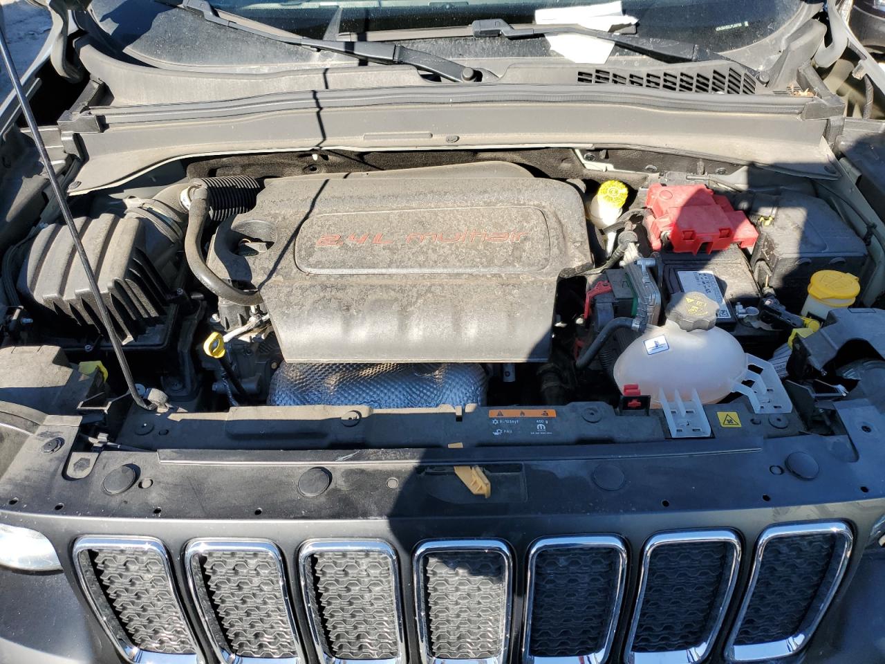 2020 Jeep Renegade - Image 11