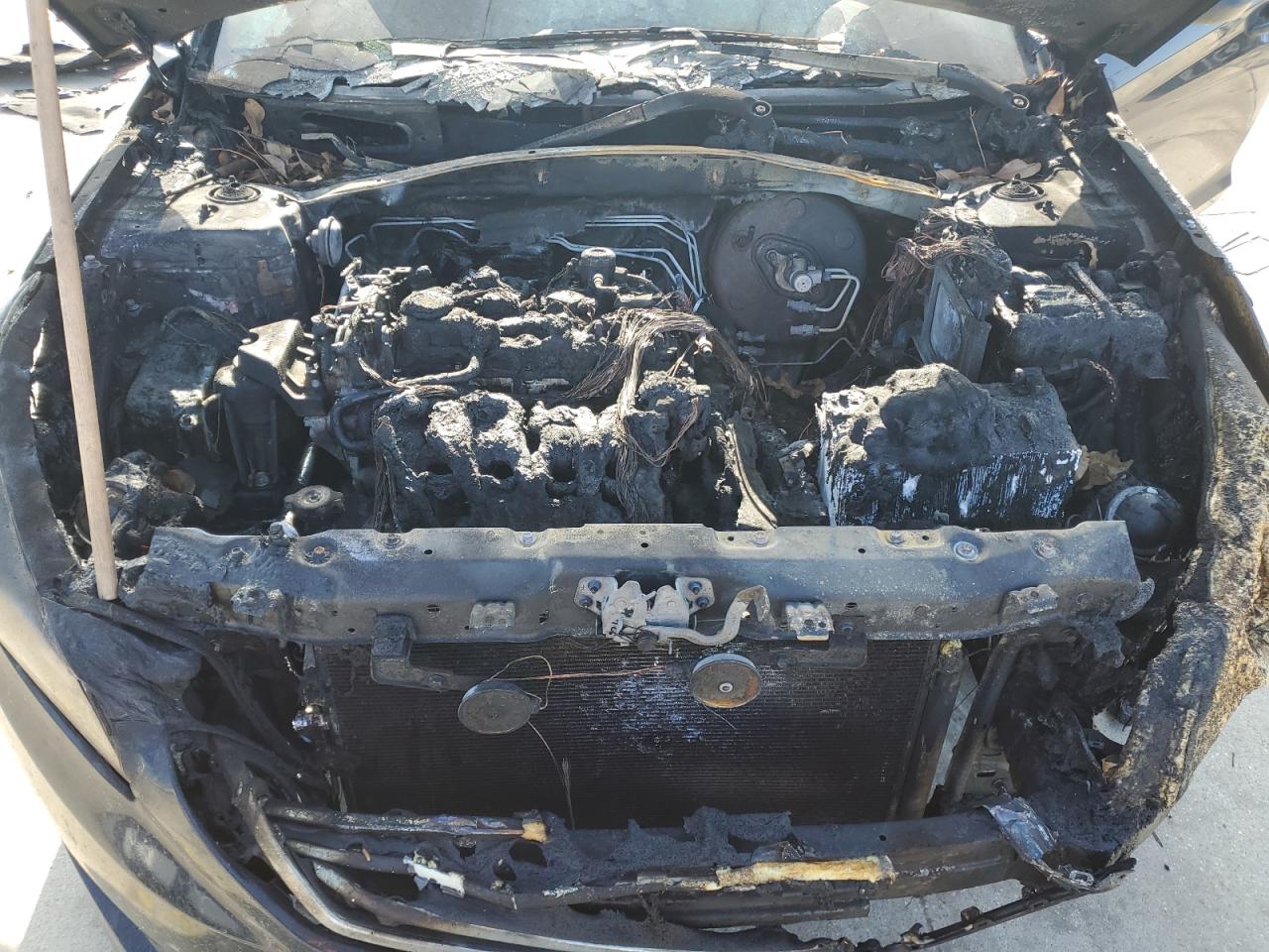2016 Hyundai Sonata - Image 11