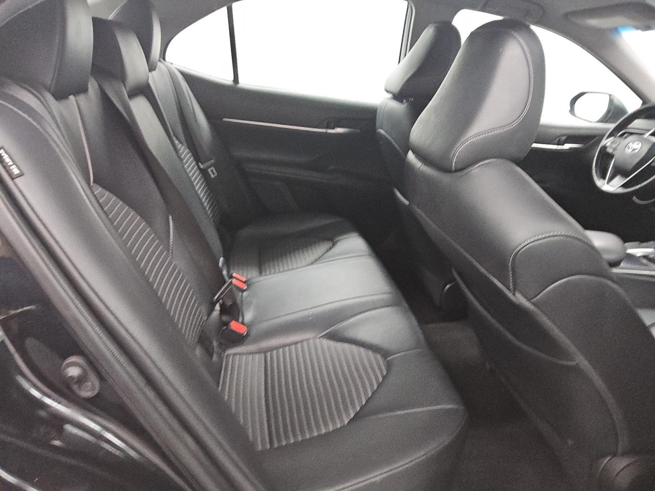 2020 Toyota Camry - Image 10
