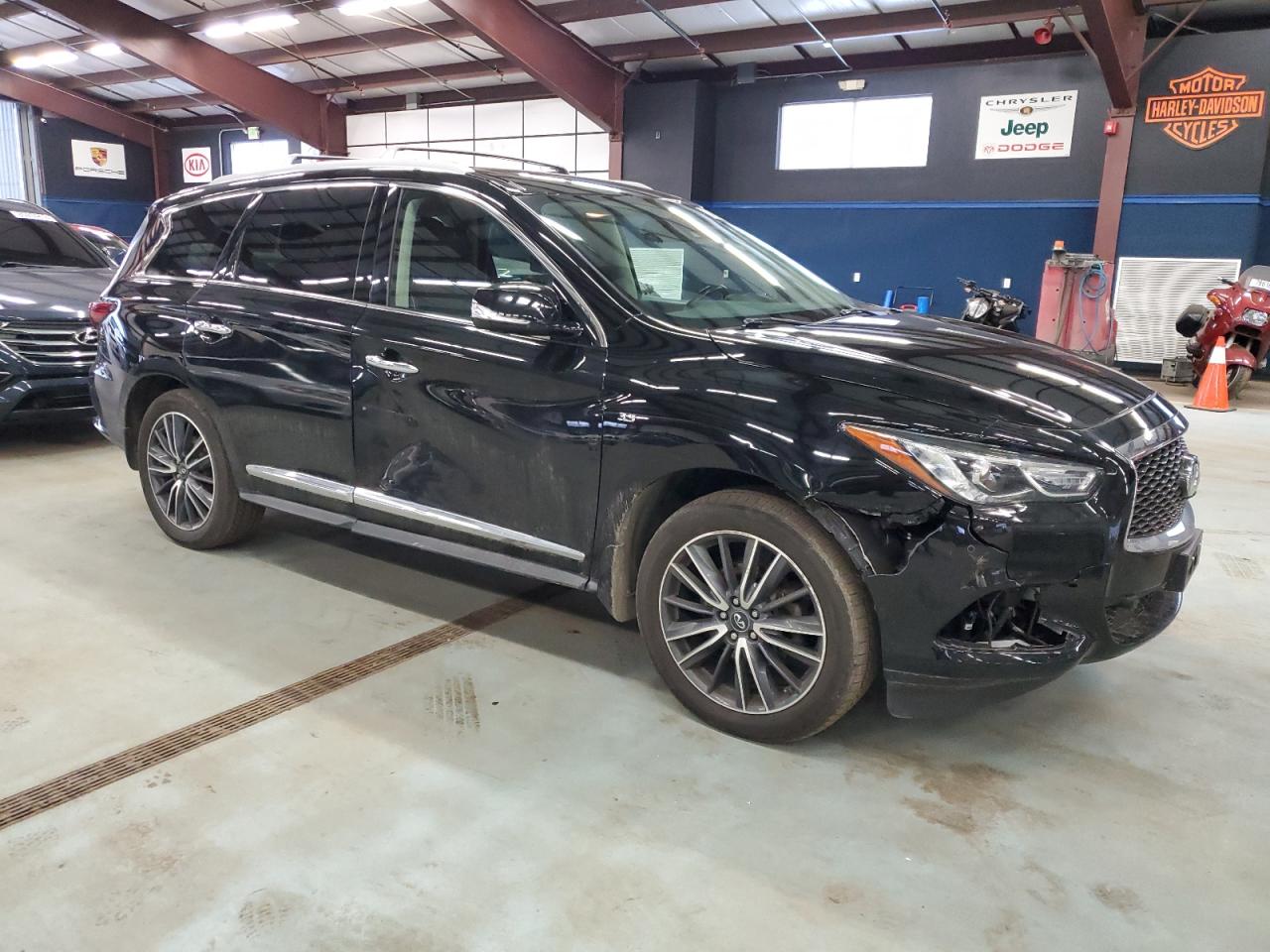 VIN 5N1DL0MM0HC512532 2017 INFINITI QX60 no.4