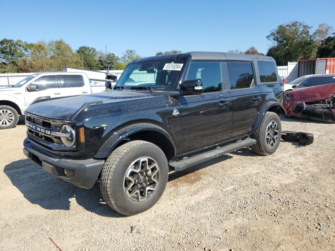 2023 Ford Bronco - Image 1