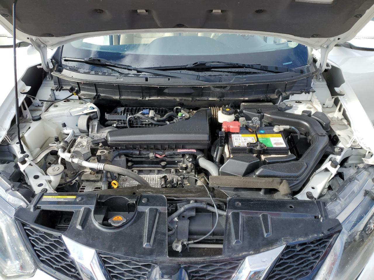 2015 Nissan Rogue - Image 13