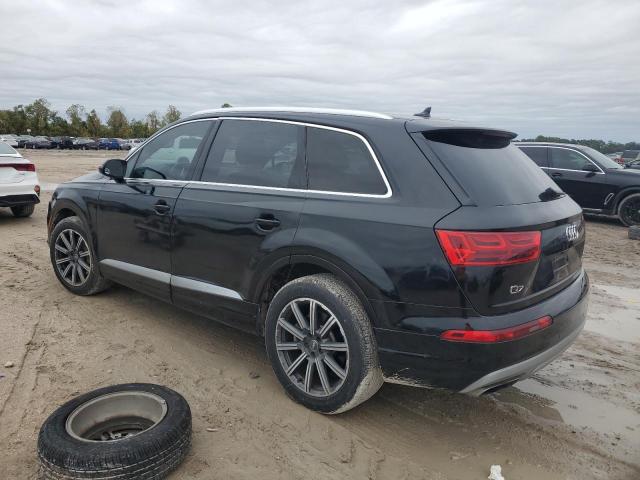 Паркетники AUDI Q7 2017 Чорний