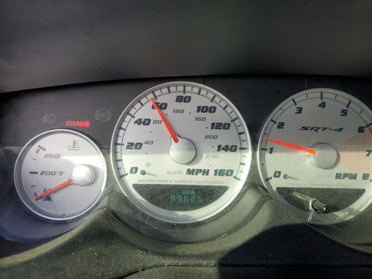 2005 Dodge Neon - Image 9