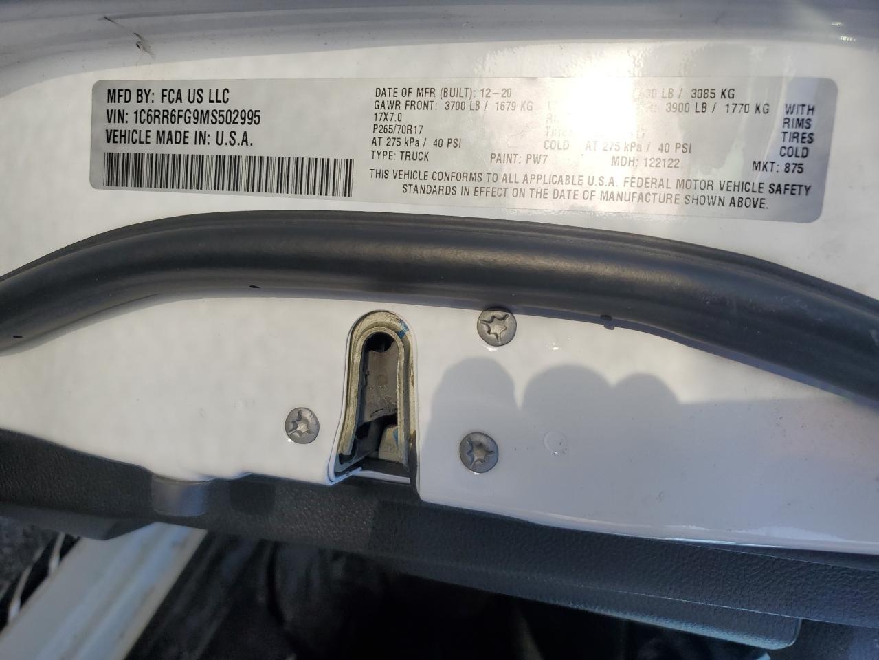 2021 RAM 1500 - Image 12