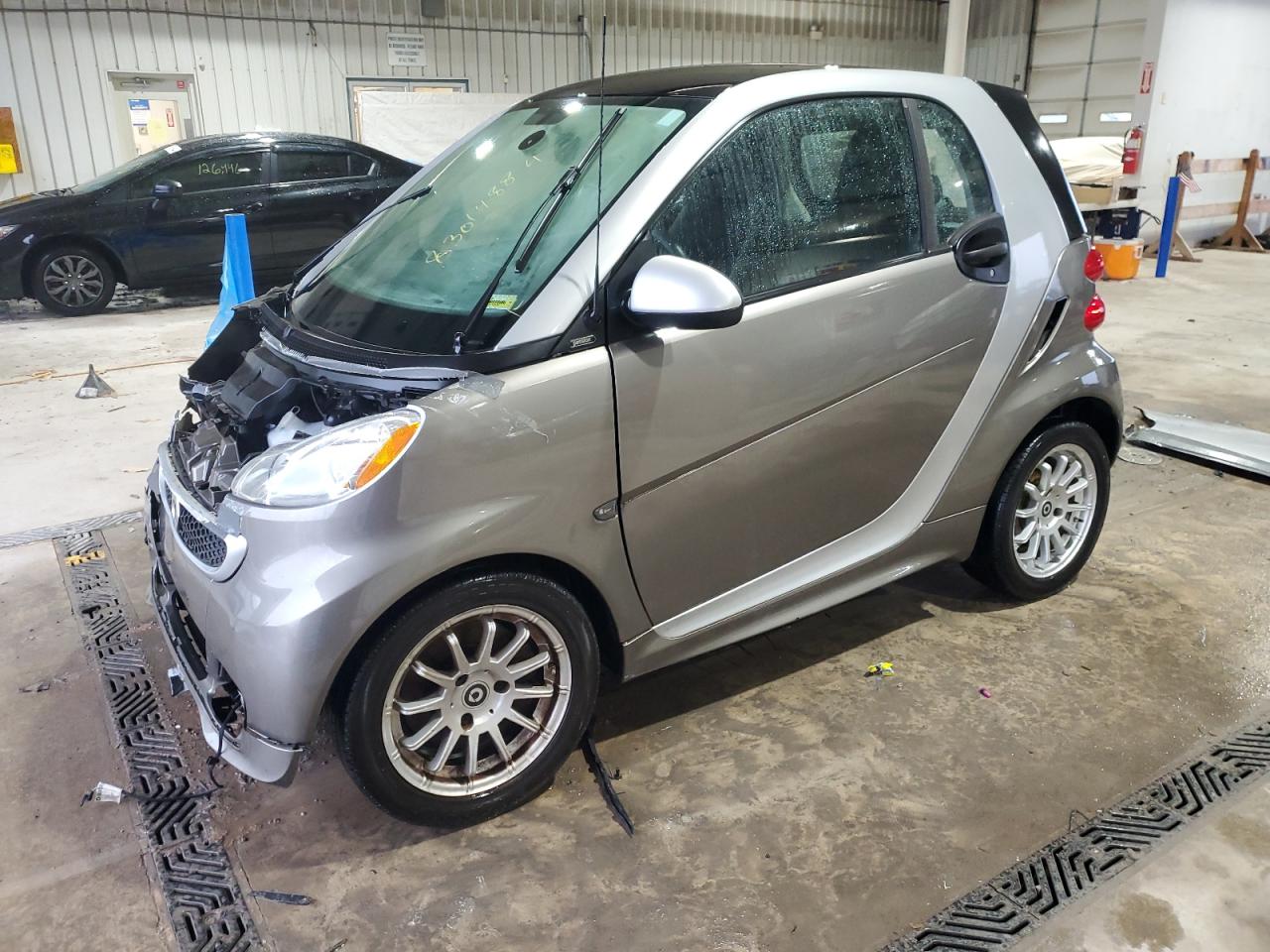 VIN WMEEJ3BA9DK631514 2013 SMART FORTWO no.1