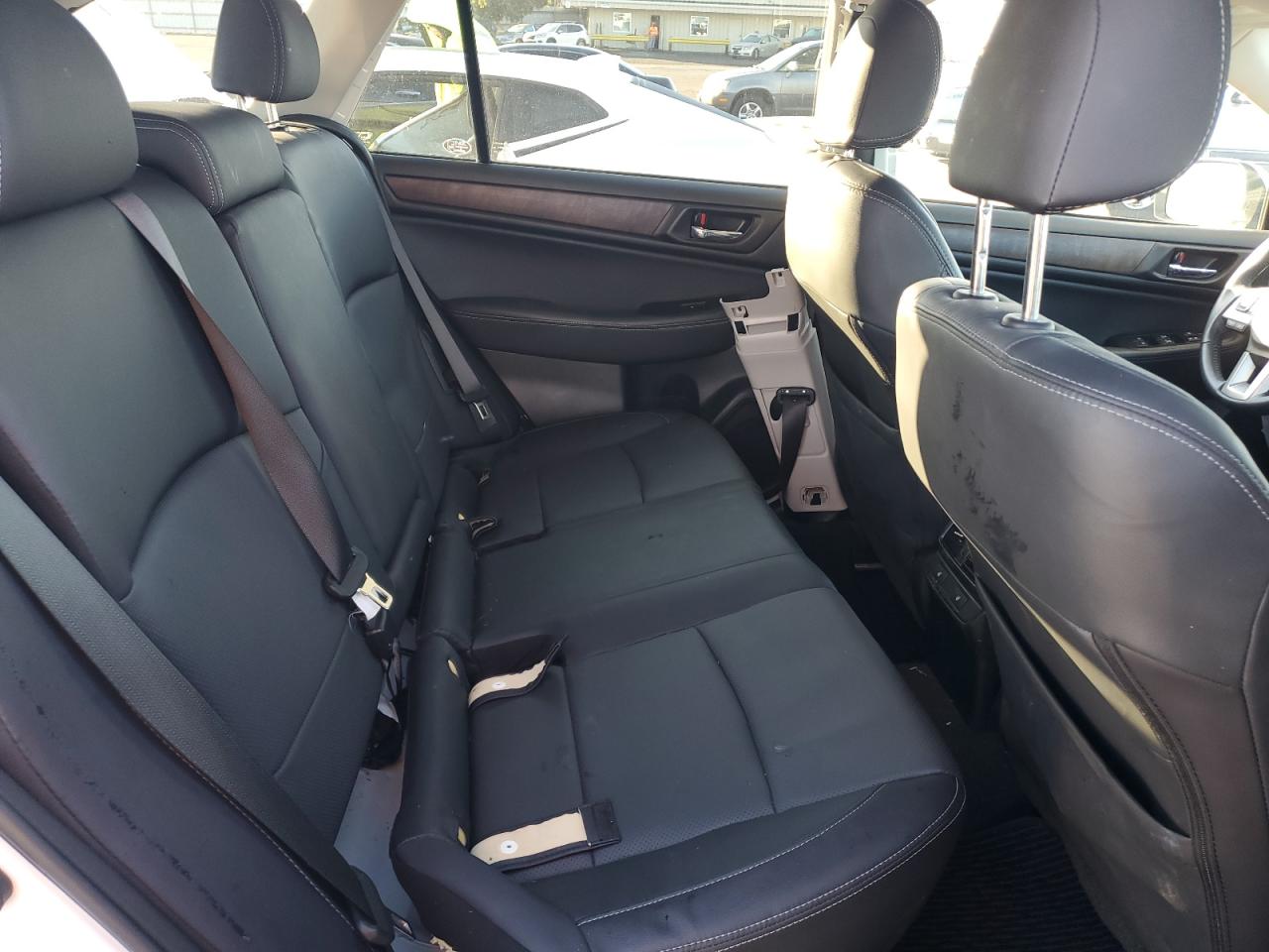 2017 Subaru Outback - Image 11