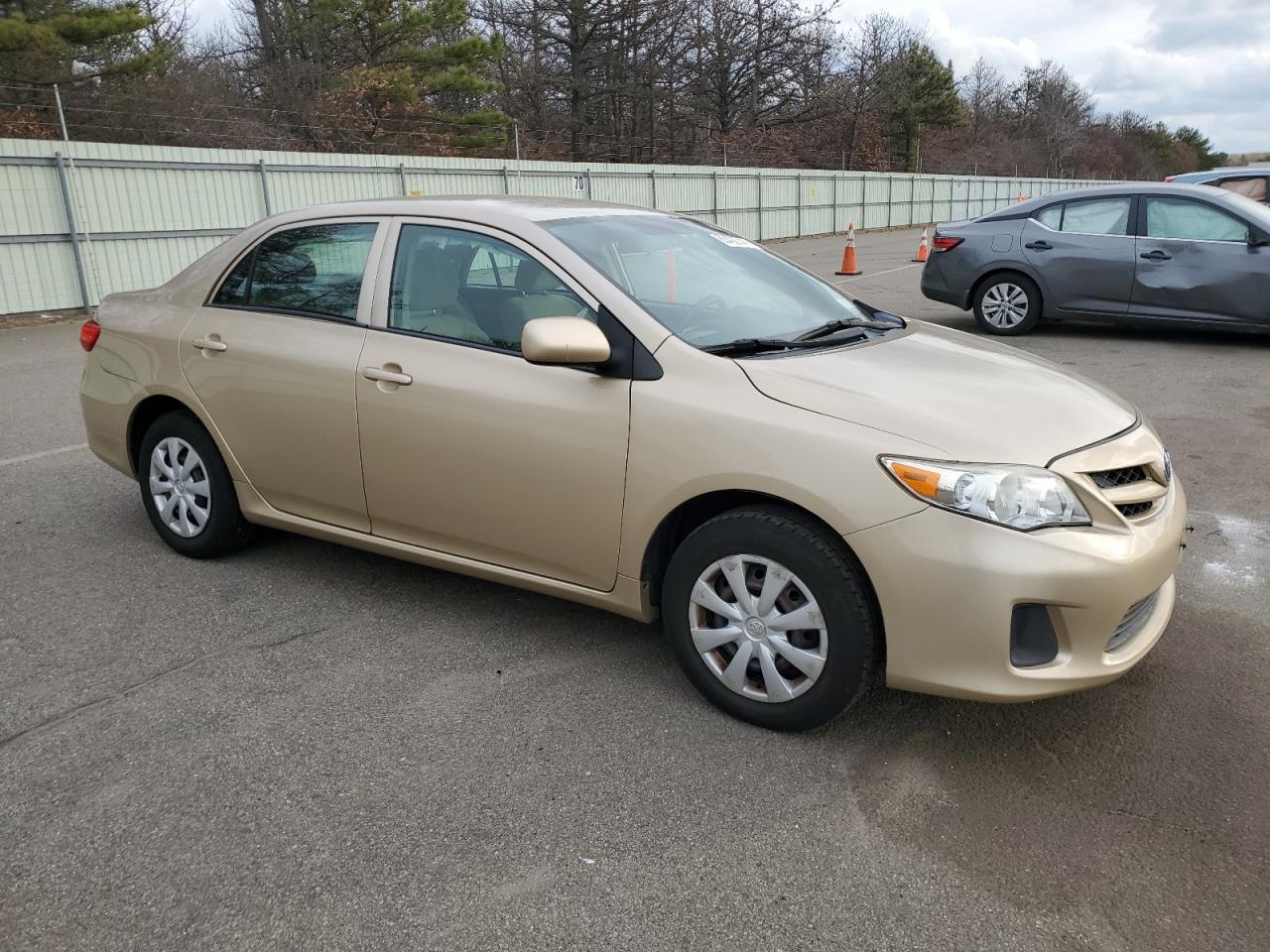 VIN 2T1BU4EEXDC997920 2013 TOYOTA COROLLA no.4