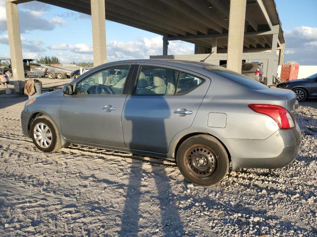 Седаны NISSAN VERSA 2012 Серый