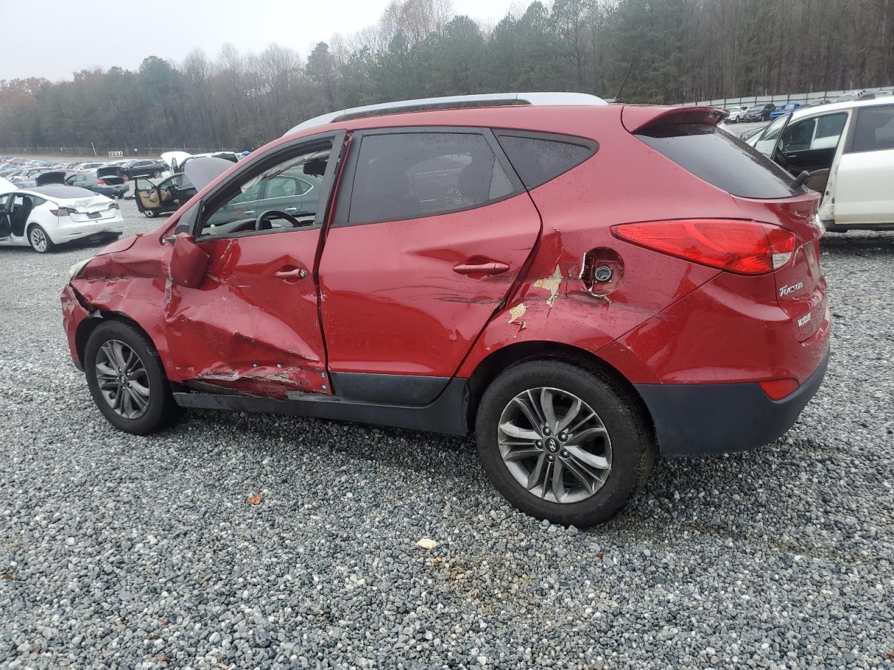 2014 Hyundai Tucson - Image 2