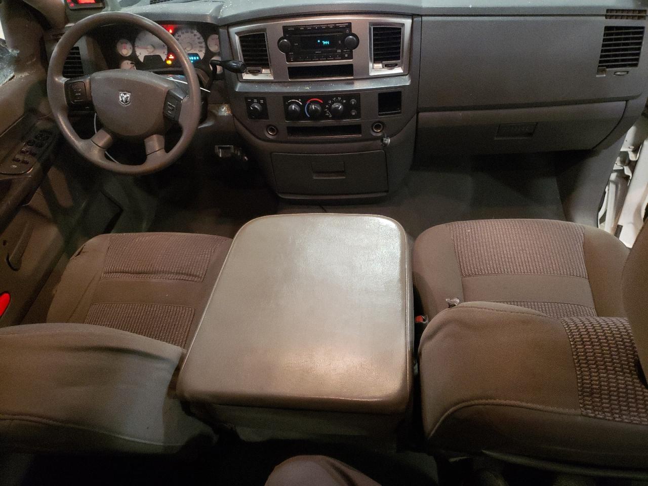 2007 Dodge RAM - Image 8