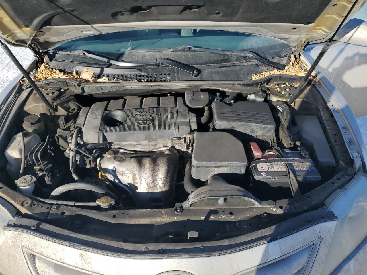2011 Toyota Camry - Image 11