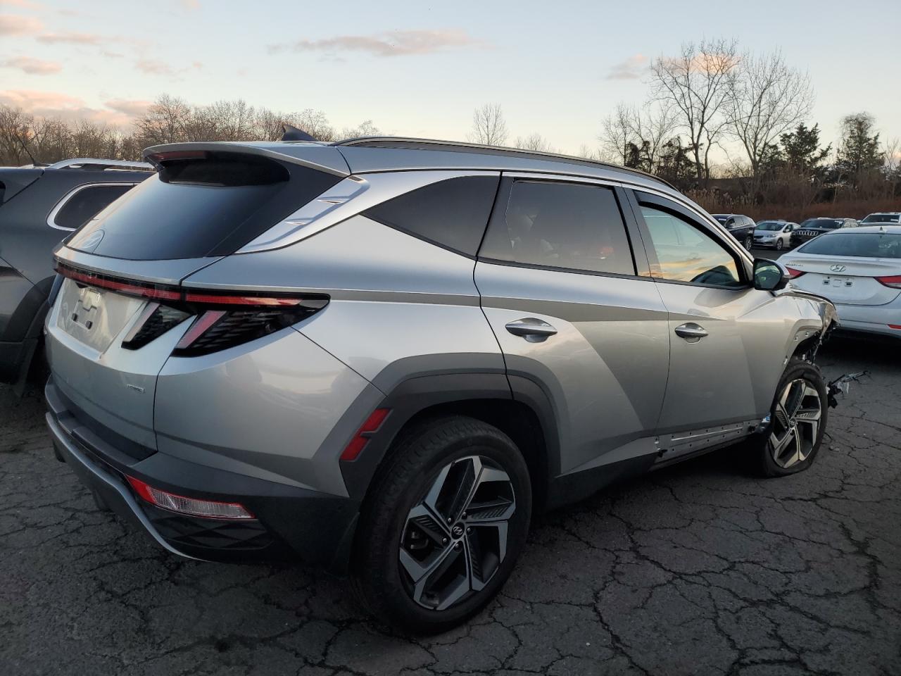 2023 Hyundai Tucson - Image 3