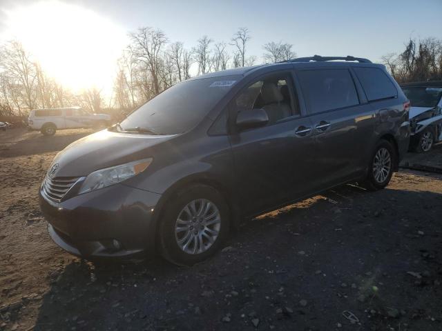 2013 Toyota Sienna Xle