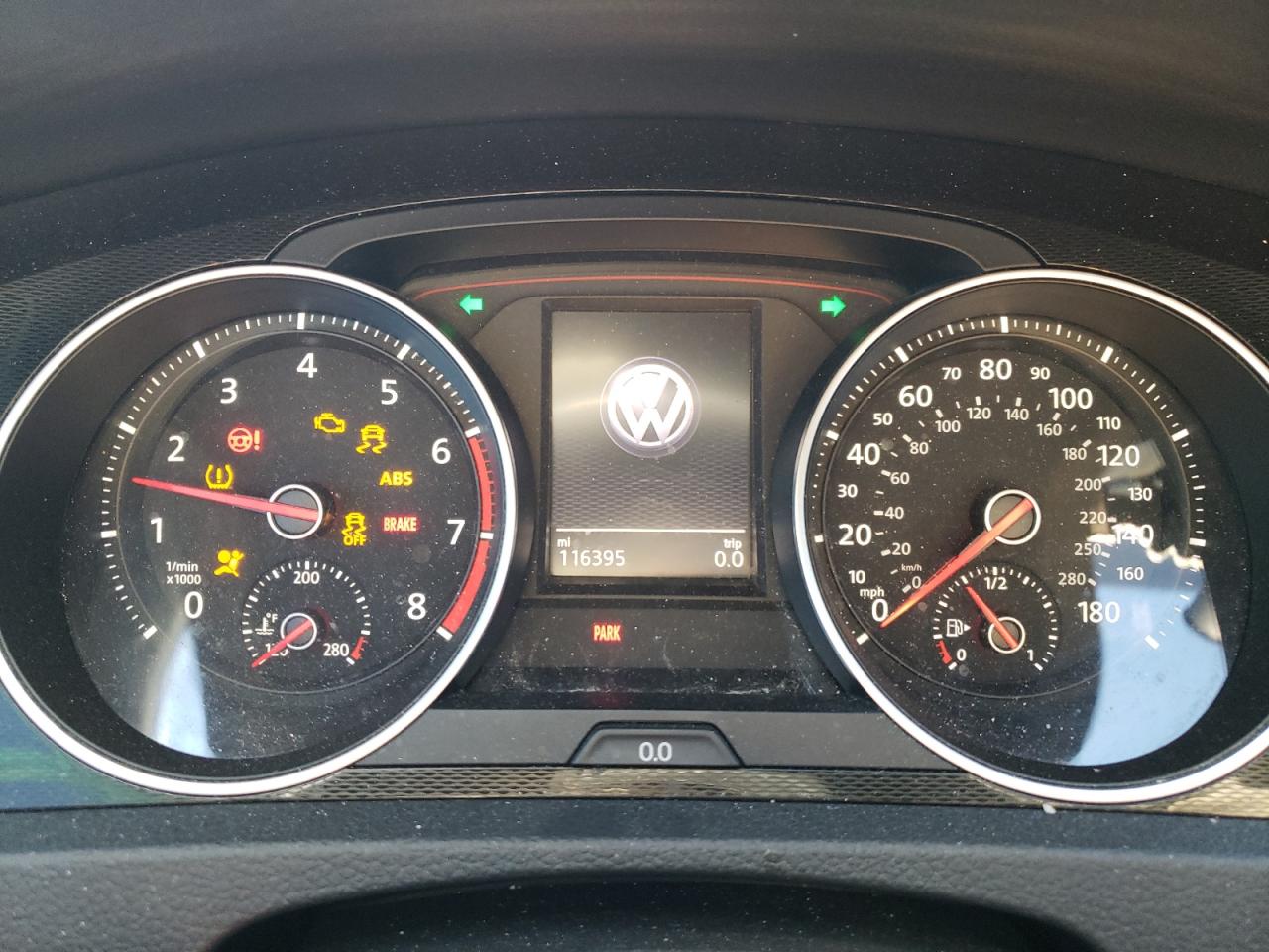 2016 Volkswagen GTI - Image 9