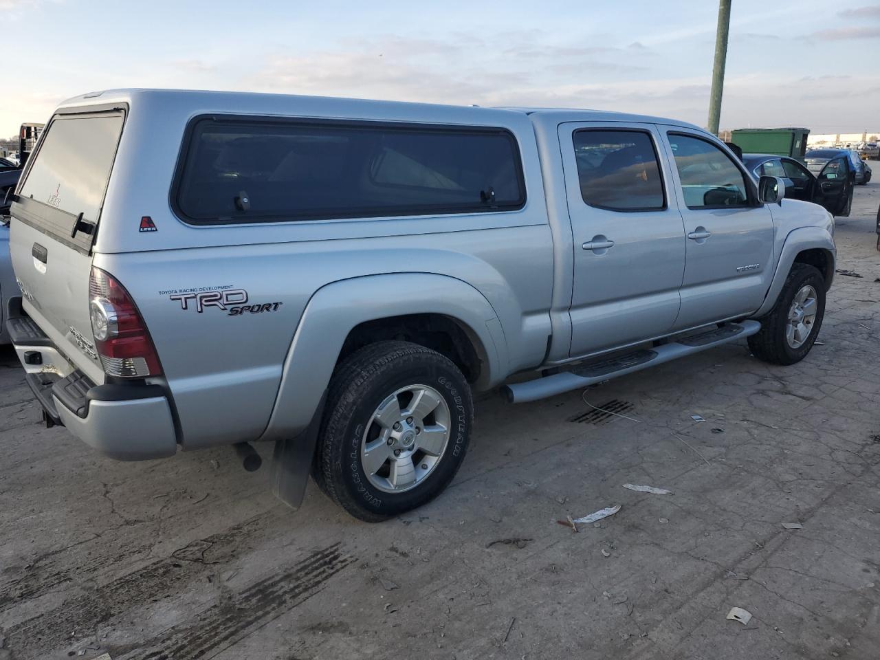 2010 Toyota Tacoma - Image 3