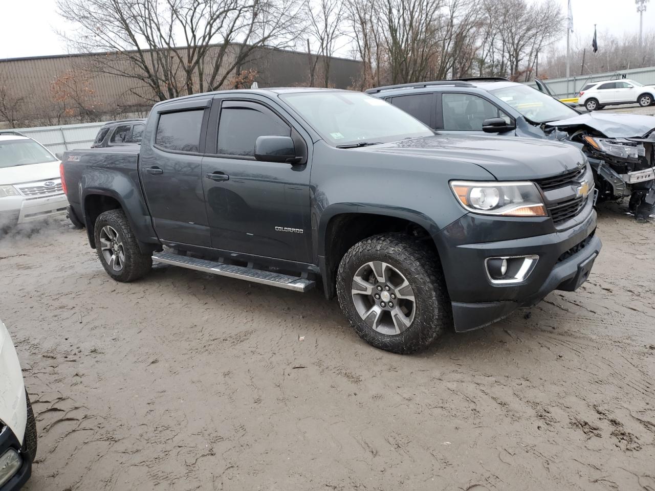 2017 Chevrolet Colorado - Image 4