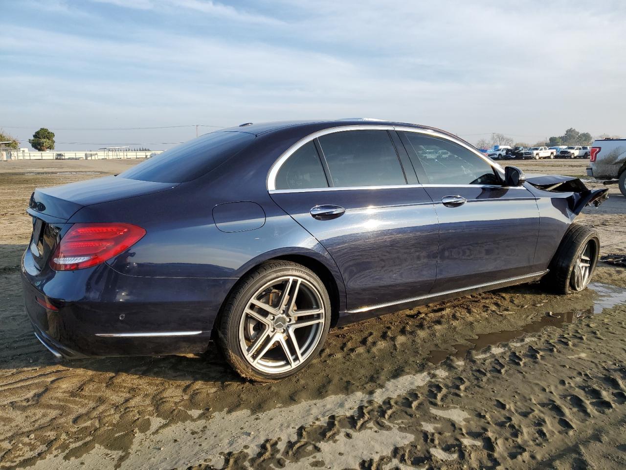 2017 Mercedes-Benz E-klasse - Image 3