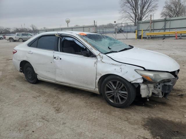 TOYOTA CAMRY 2016 White