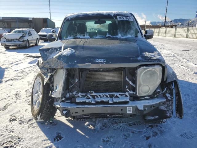  JEEP LIBERTY 2012 Серый