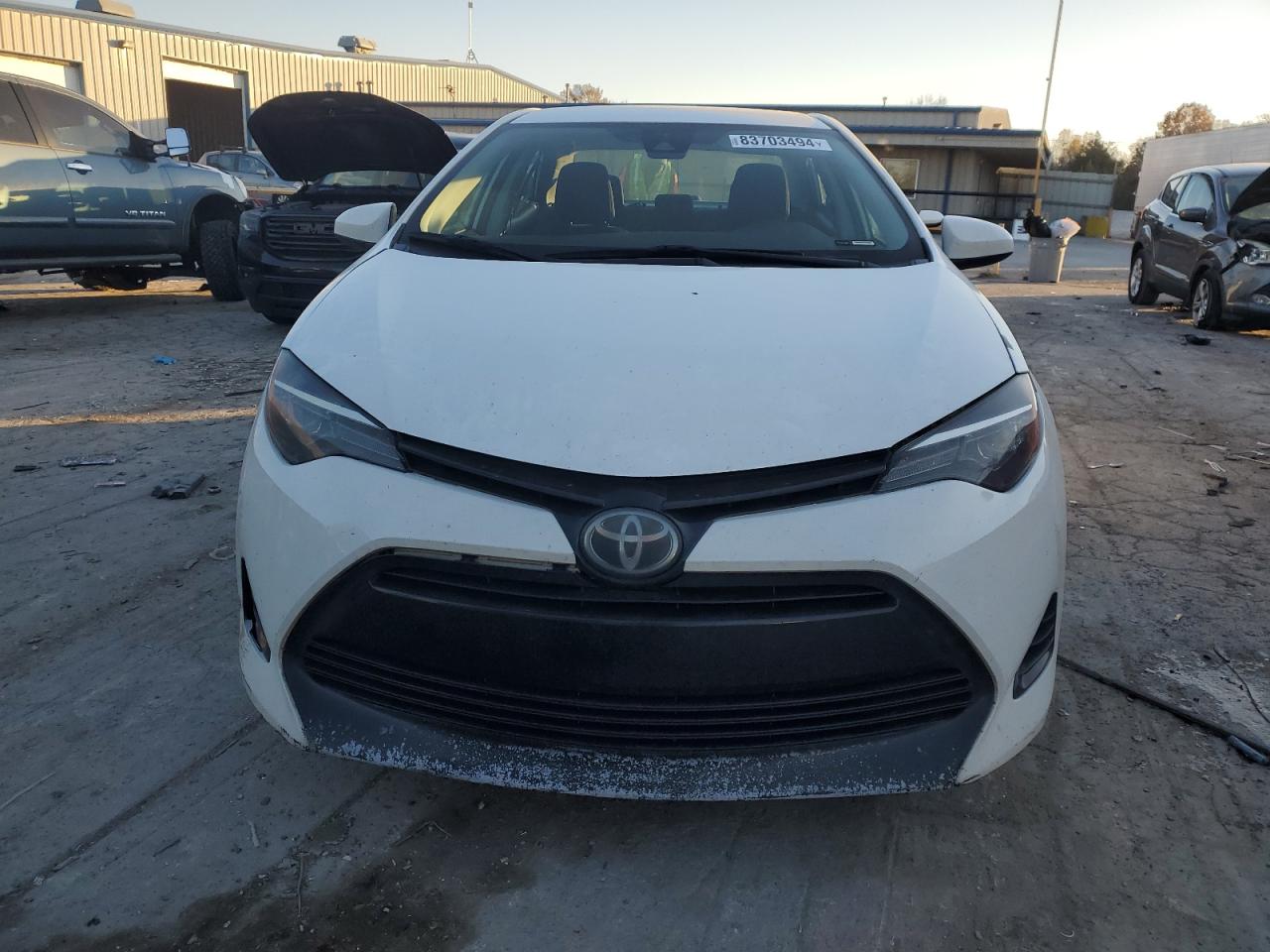 VIN 5YFBURHEXJP842160 2018 TOYOTA COROLLA no.5