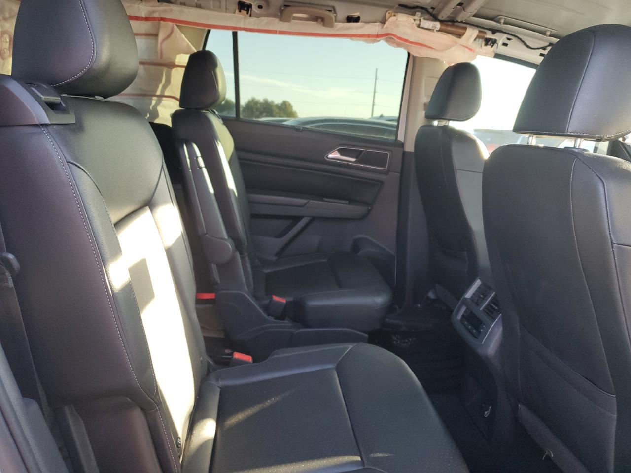 2019 Volkswagen Atlas - Image 10