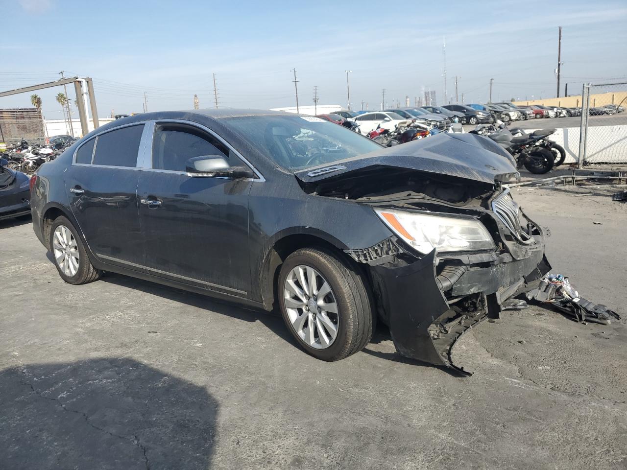 VIN 1G4GB5GR2FF264977 2015 BUICK LACROSSE no.4