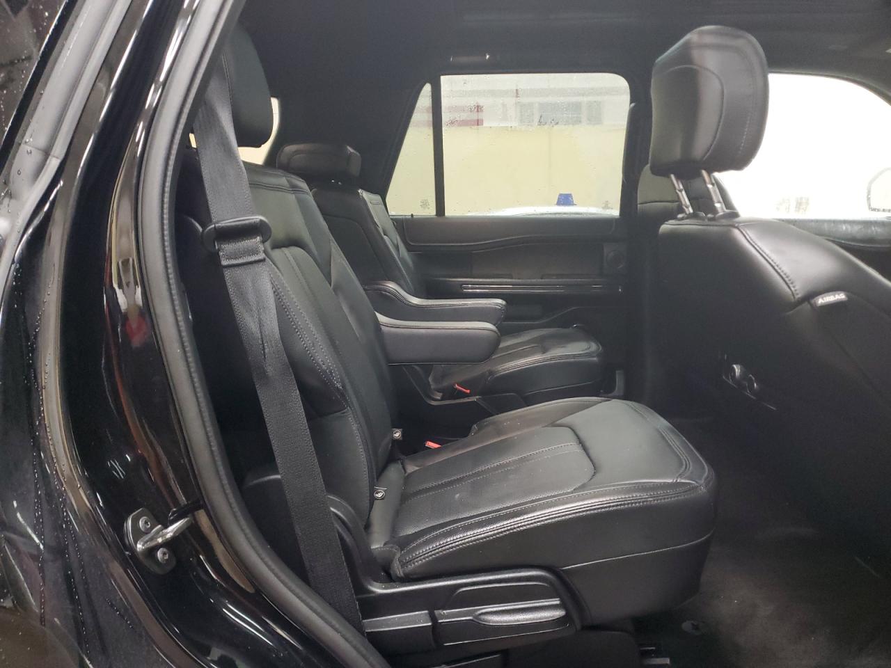 2018 Ford Expedition - Image 11