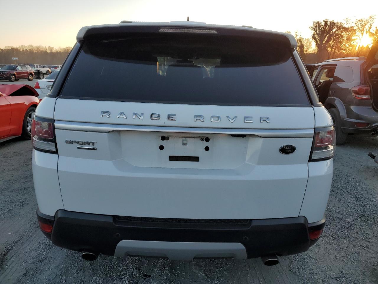 2016 Land Rover Range Rover - Image 6