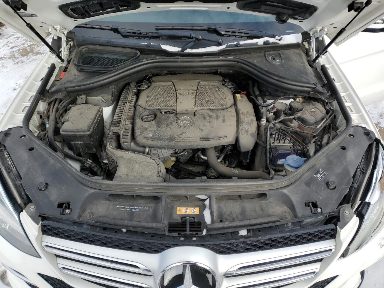 2017 Mercedes-Benz GLE - Image 12