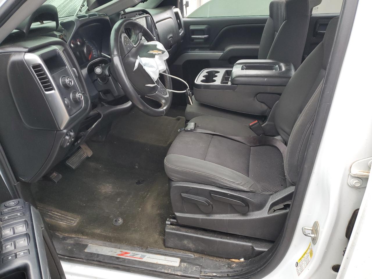 2016 Chevrolet Silverado - Image 7