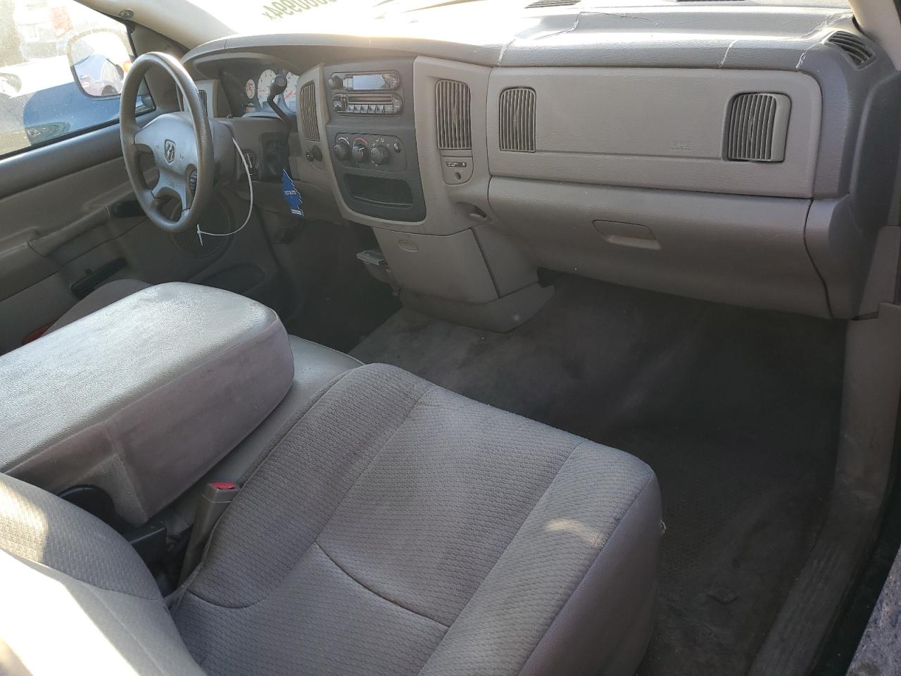 2003 Dodge RAM - Image 8