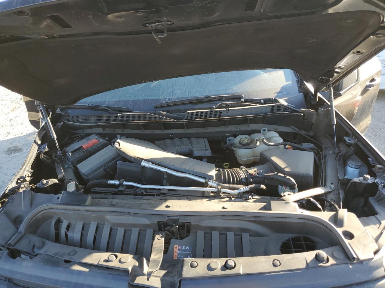 2023 Chevrolet Silverado - Image 11