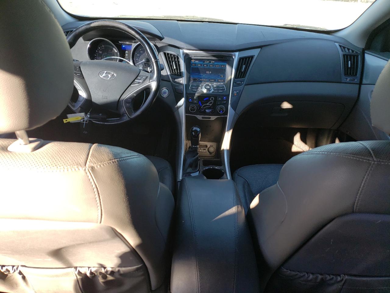 2015 Hyundai Sonata - Image 8