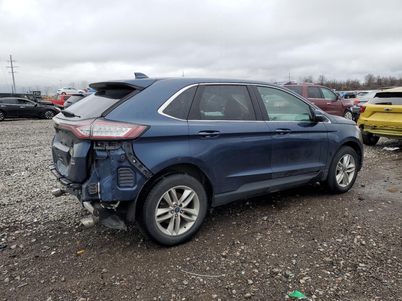 VIN 2FMPK3J98HBC02064 2017 FORD EDGE no.3