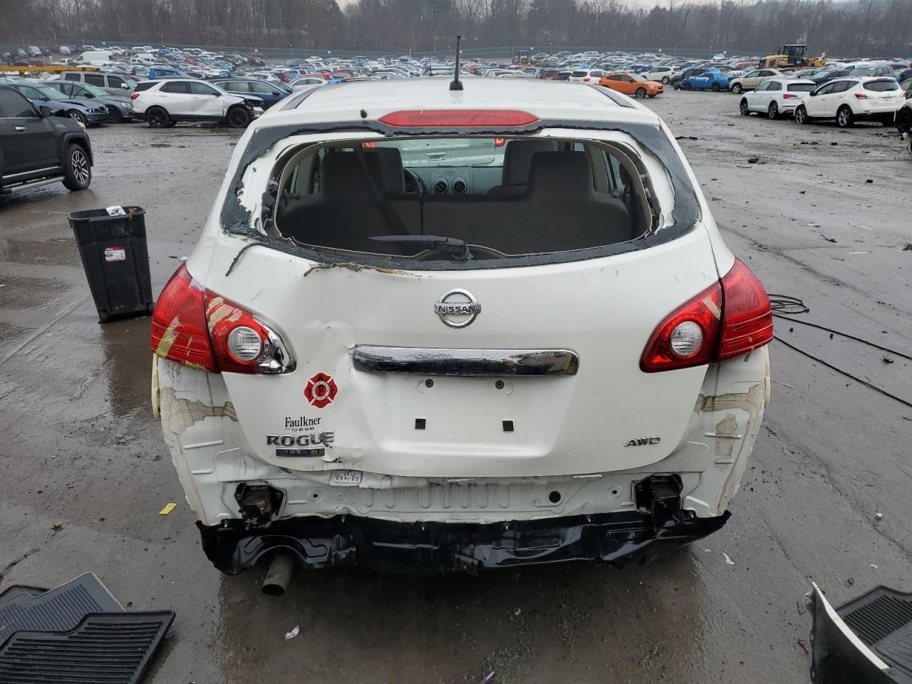 2014 Nissan Rogue - Image 6