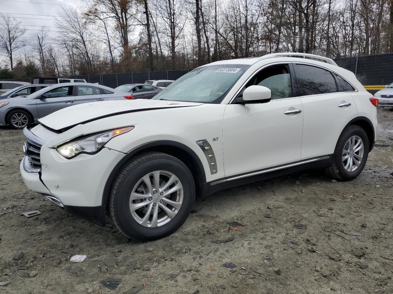 2016 INFINITI QX70