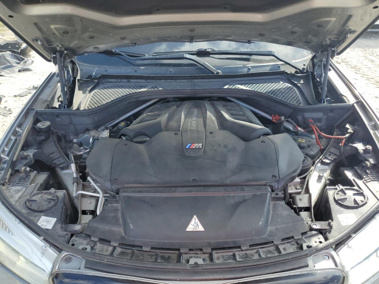 2015 BMW X6 - Image 12