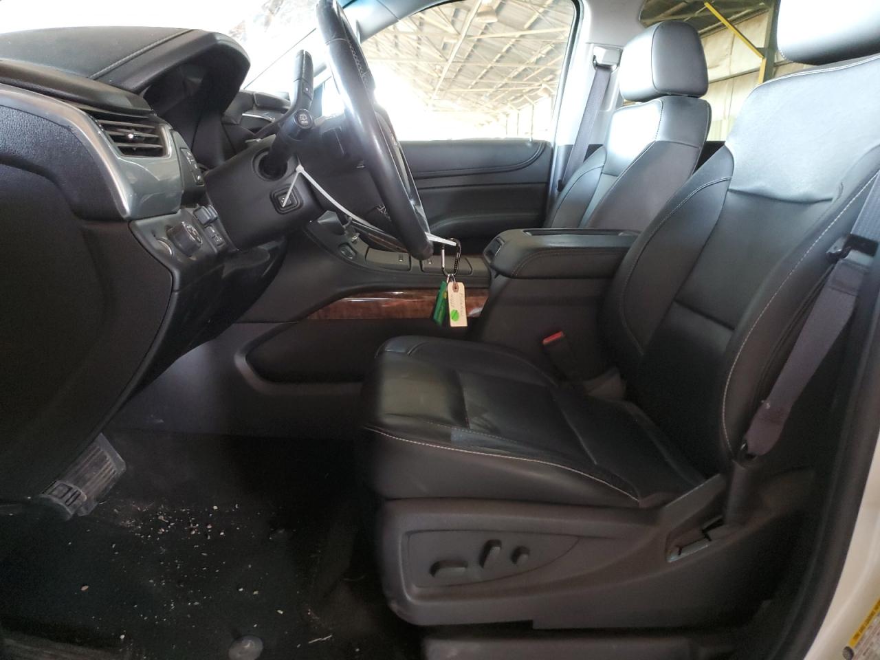 2015 Chevrolet Suburban - Image 7