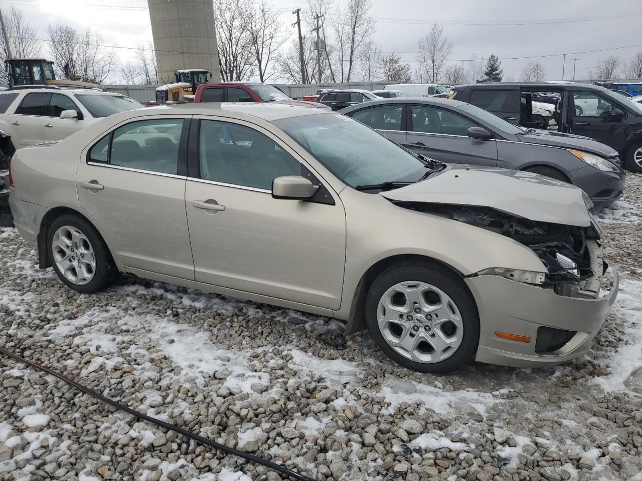 2010 Ford Fusion - Image 4