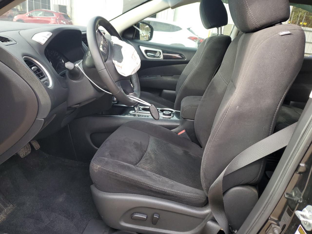 2015 Nissan Pathfinder - Image 7
