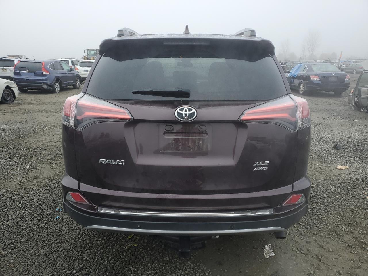 2017 Toyota RAV 4 - Image 6