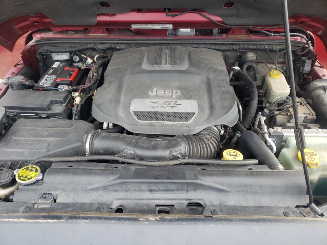 2012 Jeep Wrangler - Image 11