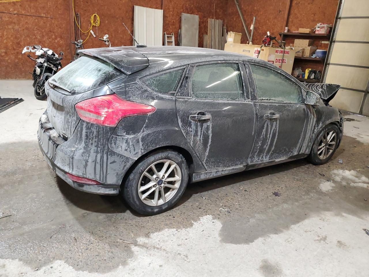 VIN 1FADP3K20FL223178 2015 FORD FOCUS no.3