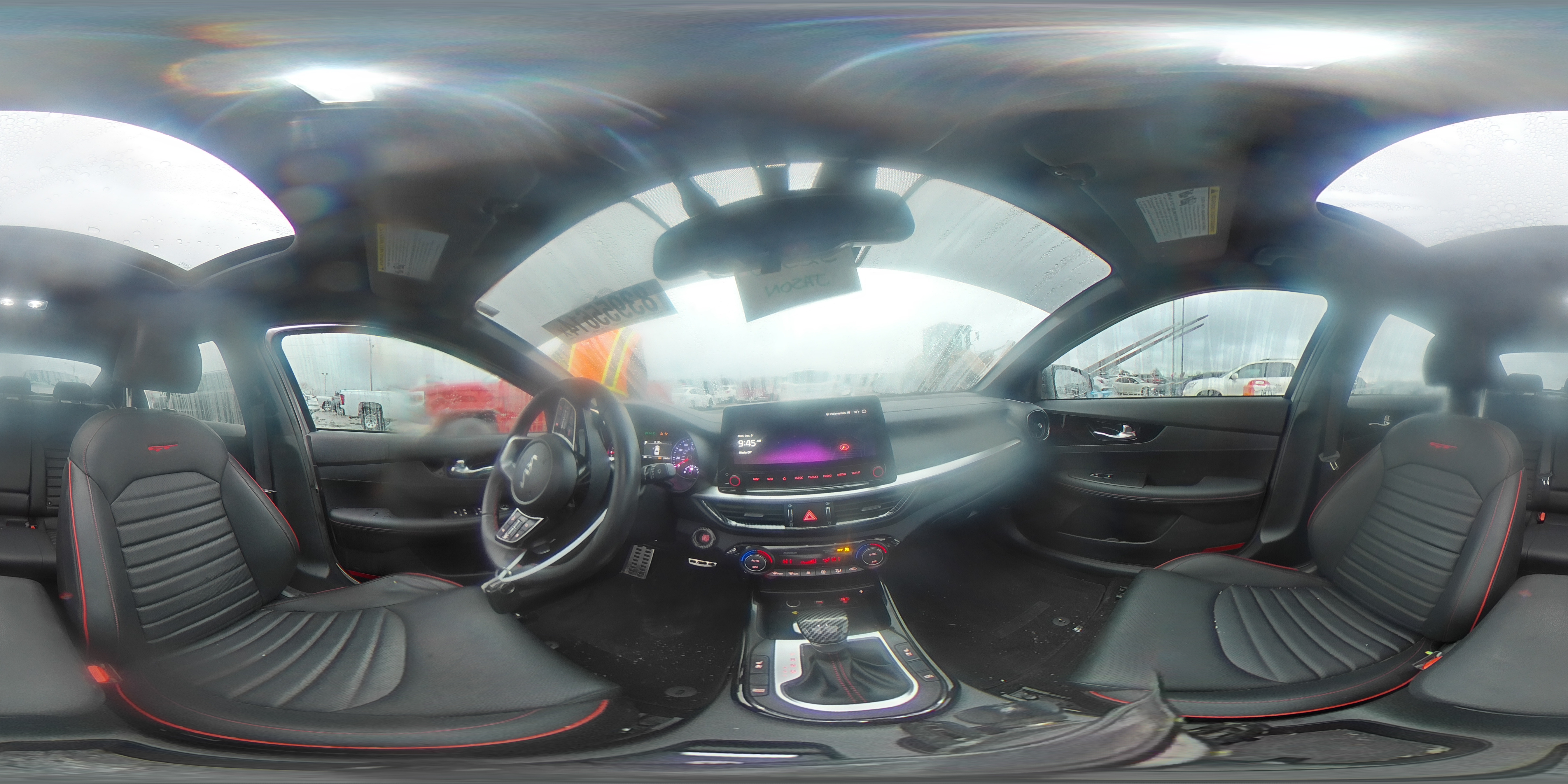 2024 Kia Forte - Image 13