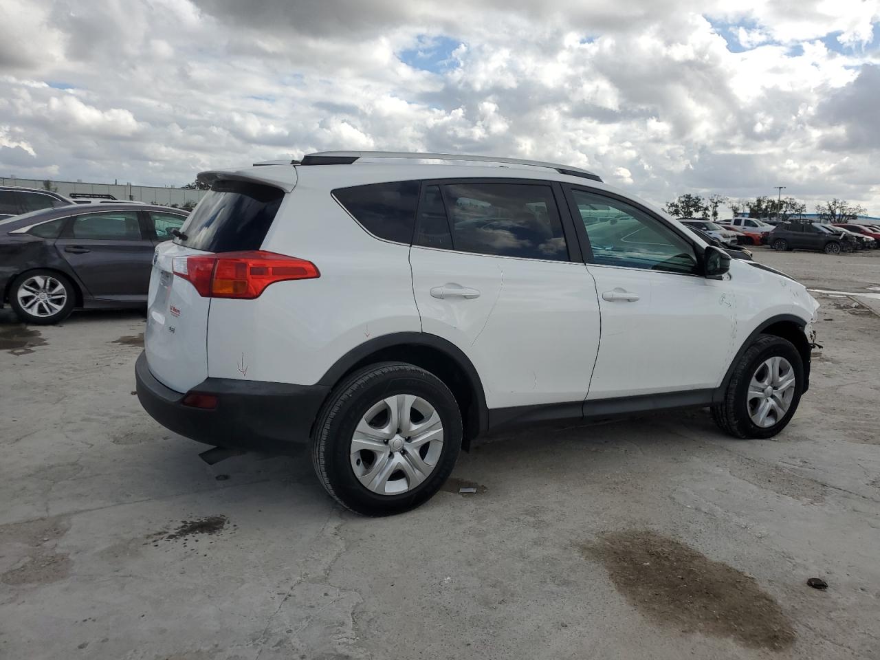 VIN 2T3ZFREV8EW083386 2014 TOYOTA RAV4 no.3